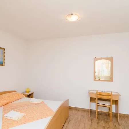 Apartment Skurla Saplunara