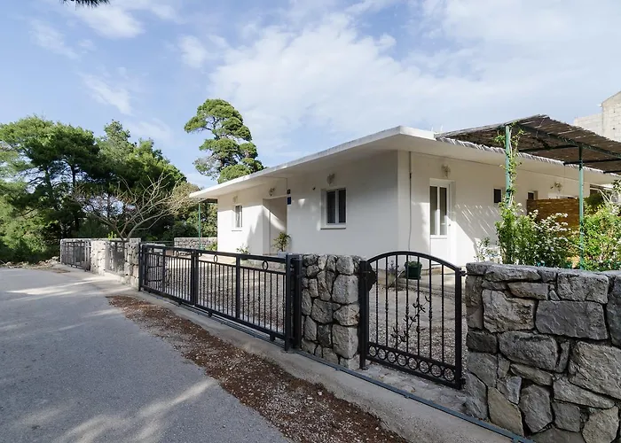 Skurla Apartman Saplunara